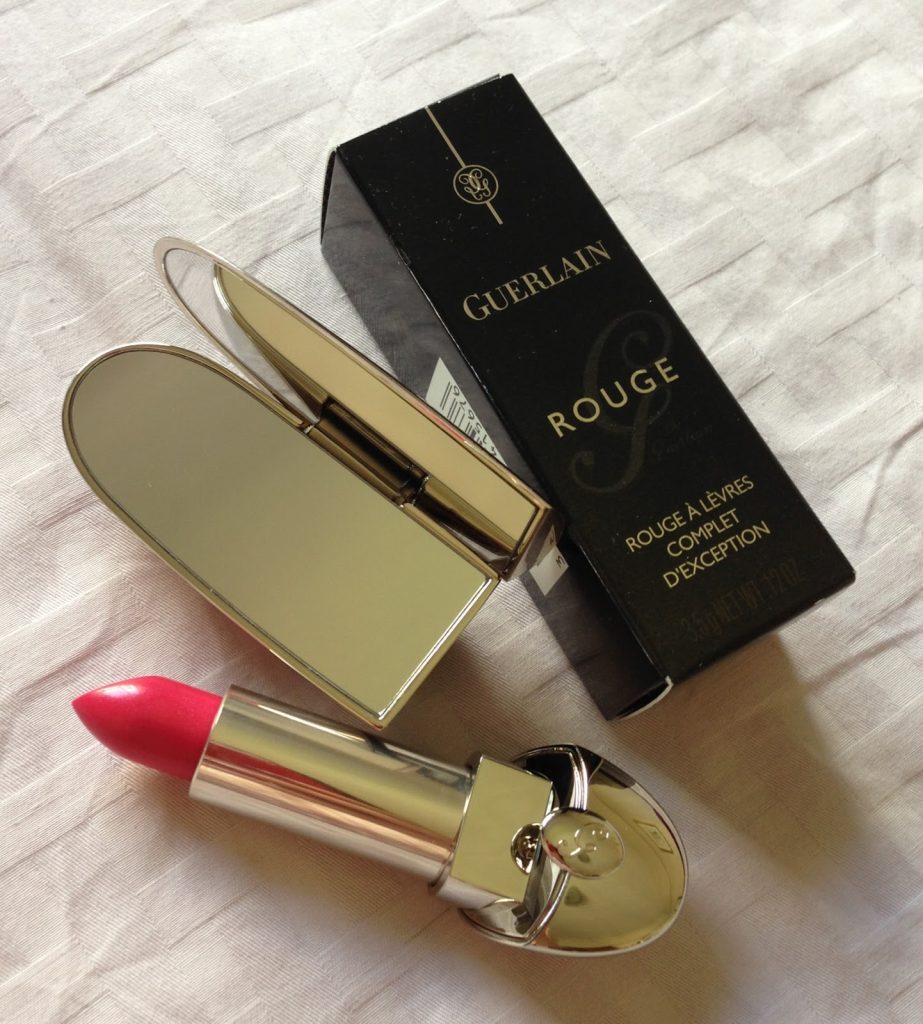 Guerlain Lipsticks: Adorning Lips with Timeless Opulence