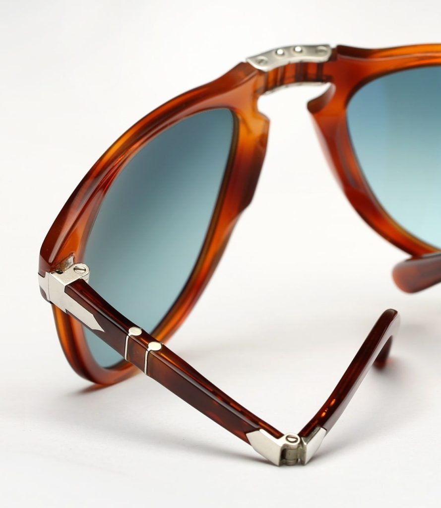 Steve McQueen Eyewear: A Tribute to Timeless Cool